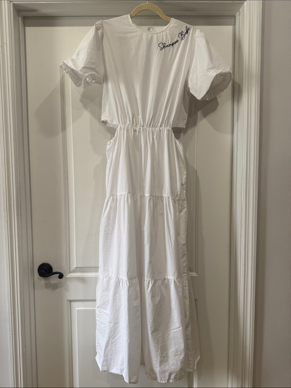 MONAT Shampoo Babe White Cut Out Maxi Dress with Puff Sleeves